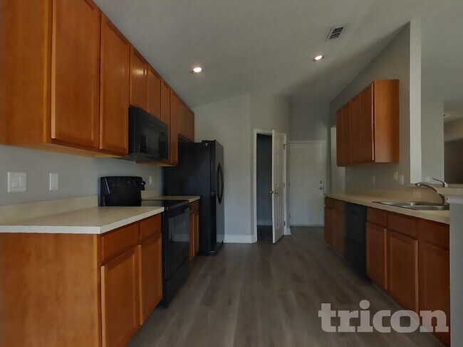 Foto del edificio - 961 Misty Maple Ct