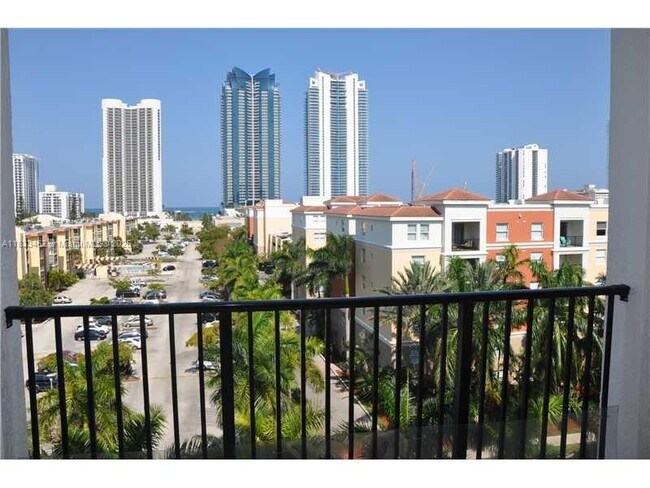 Foto del edificio - 17100 N Bay Rd