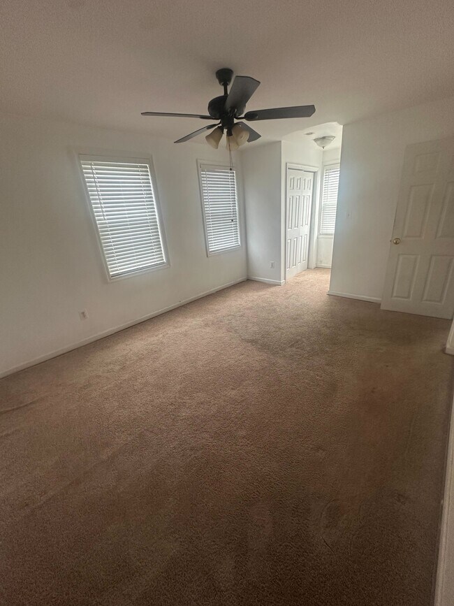 Foto del edificio - 2301 Iverson St