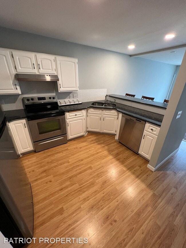 Building Photo - 2 br, 2.5 bath House - 1321 GLACIER HILL D...