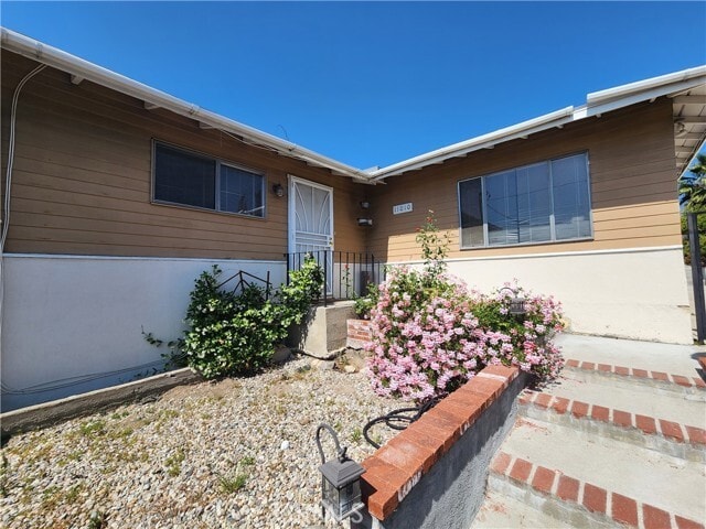Foto principal - 11010 Oro Vista Ave