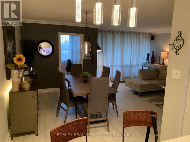 Building Photo - 716 The West Mall