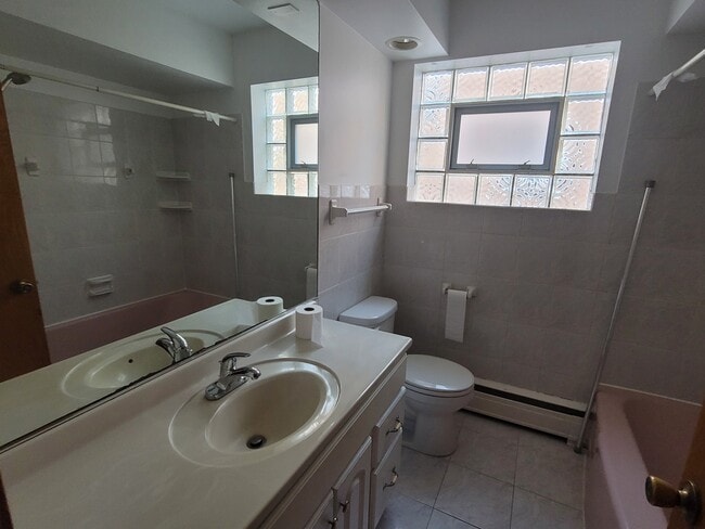 Bath, window - 7226 W Belden Ave
