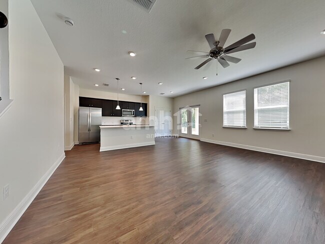 Foto del edificio - 27462 St Andrews Ave