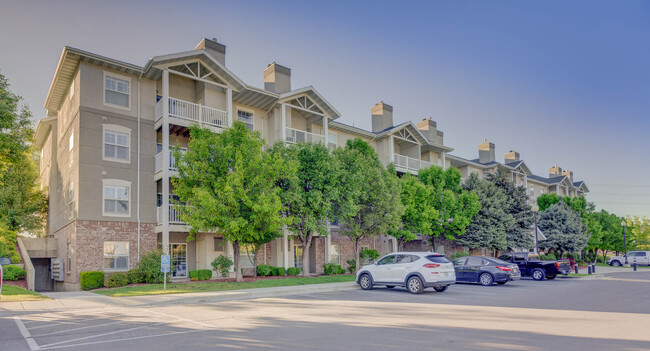 Building Photo - River Oaks Apartments