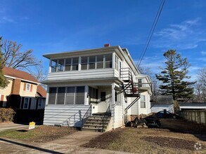 Building Photo - 1014 Elmwood Ave