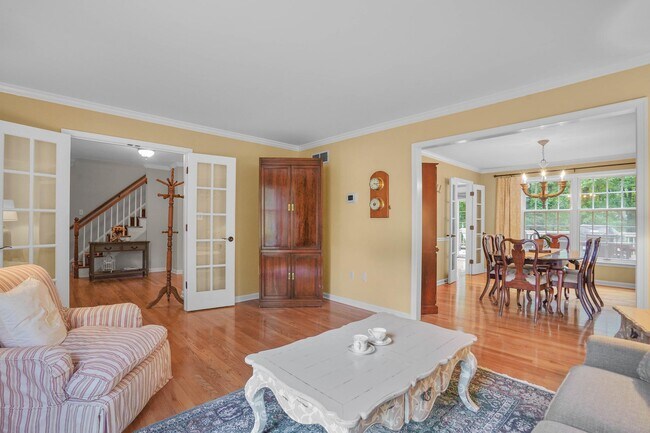 Building Photo - 1072 Foxcroft Run