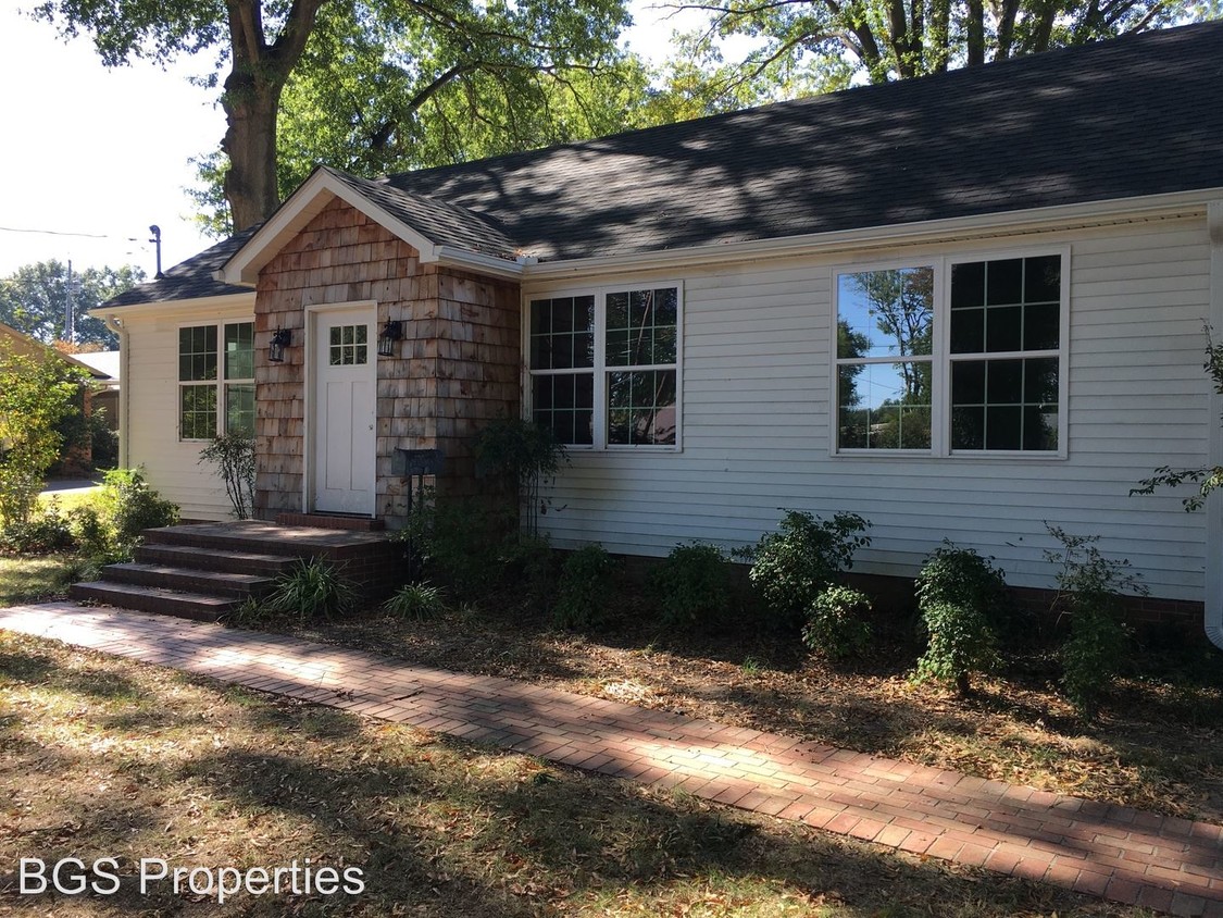 Primary Photo - 2127 Tatum Rd
