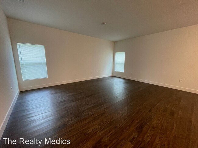 Foto del edificio - 4 br, 2 bath House - 1383 Gimlet St NW