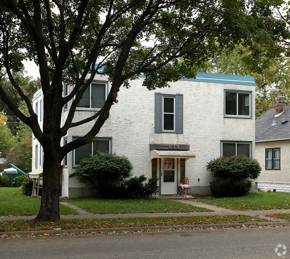 Foto principal - 833 Randolph Ave