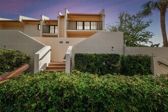Building Photo - 7550 Sunshine Skyway Ln S