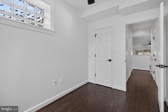 Foto del edificio - 1810 Florida Ave NW