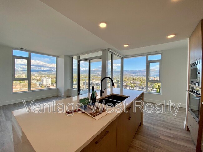 Photo du bâtiment - 1588 Ellis St