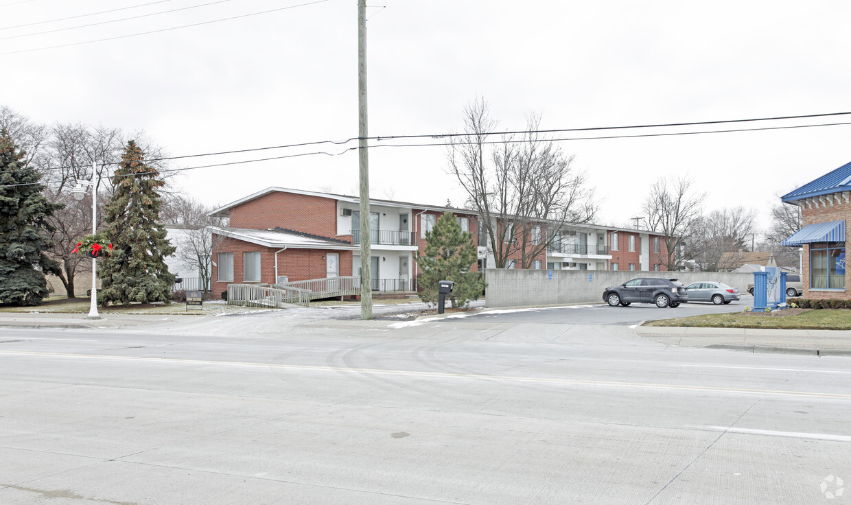 Primary Photo - St Clair Terraces