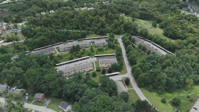  - North Pointe Commons