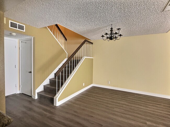 Dining Area, Stairs - 23085 Paseo de Terrado
