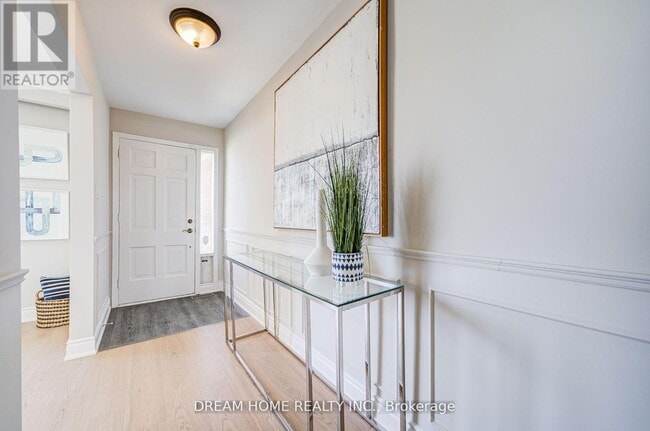 Building Photo - 1323 Shamir Crescent