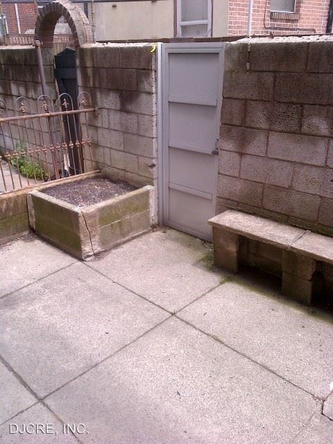 Building Photo - 3 br, 1 bath House - 1841 S. Rosewood Street