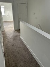 Building Photo - 458 S 3rd W