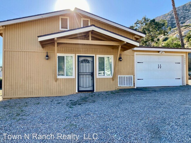 Building Photo - 3 br, 3 bath House - 14402 Willow Rd.