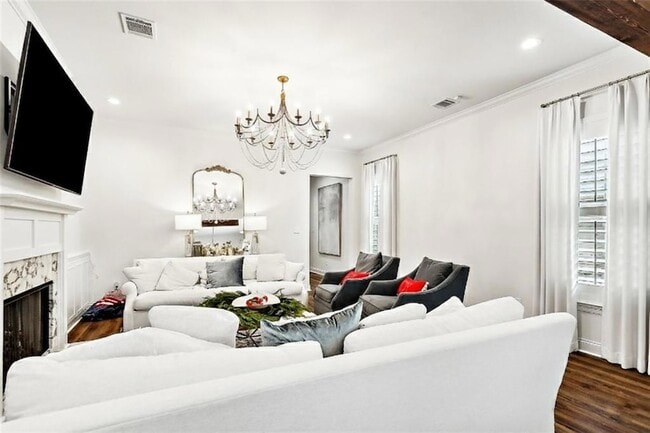 Building Photo - 2209 Archwyck Cir