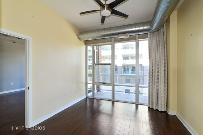 Foto del edificio - 901 W Madison St