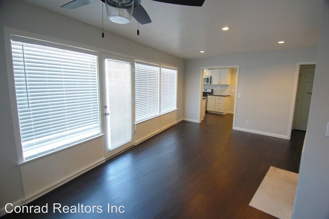 Building Photo - 507 Avenida Victoria