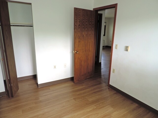 Building Photo - 190 Sugar Creek Ln