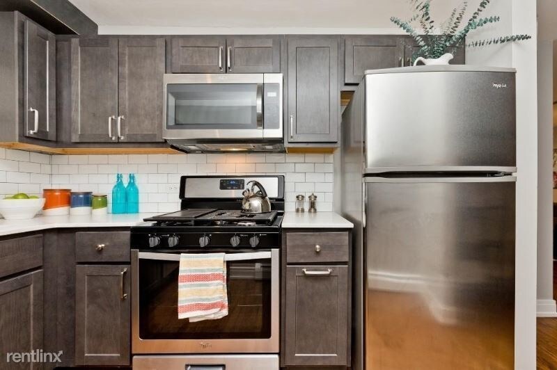 Foto principal - 6401-15 N Sheridan Rd