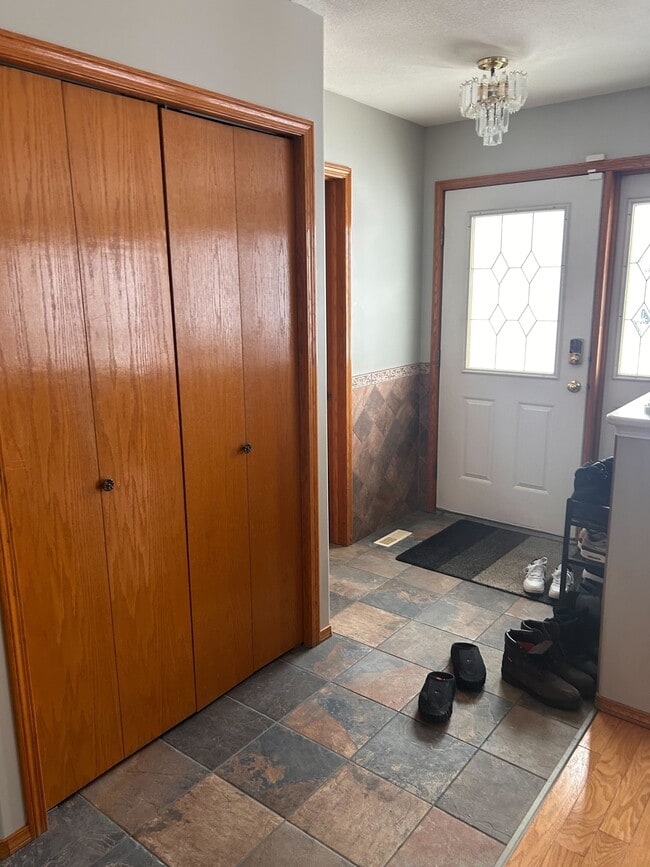 Building Photo - 311 Blackshire Crescent