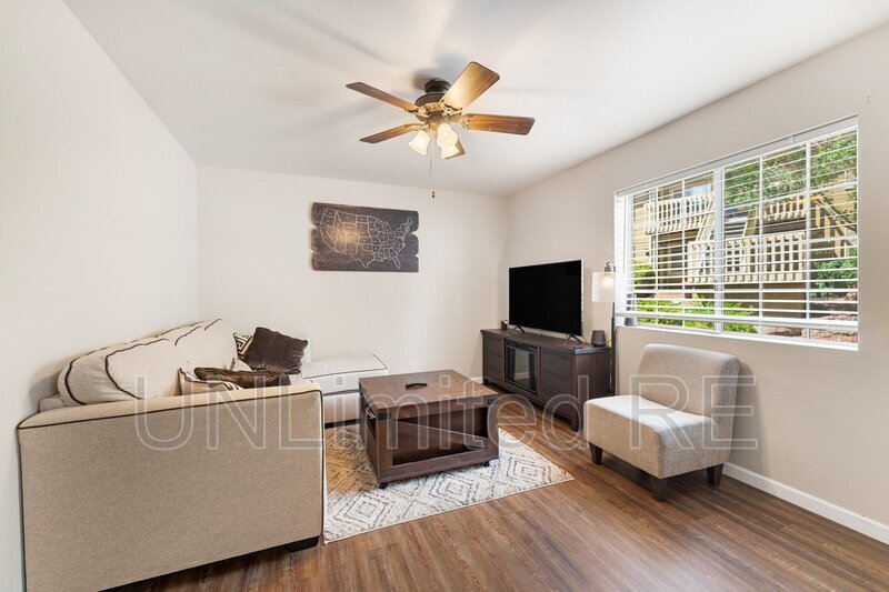 Foto principal - 1000 N Beaver St