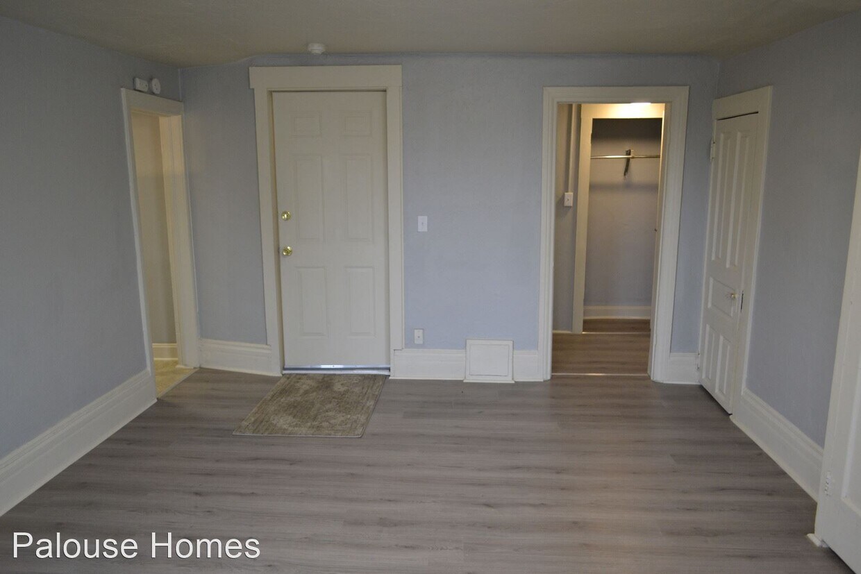 Foto principal - 627 S Adams St