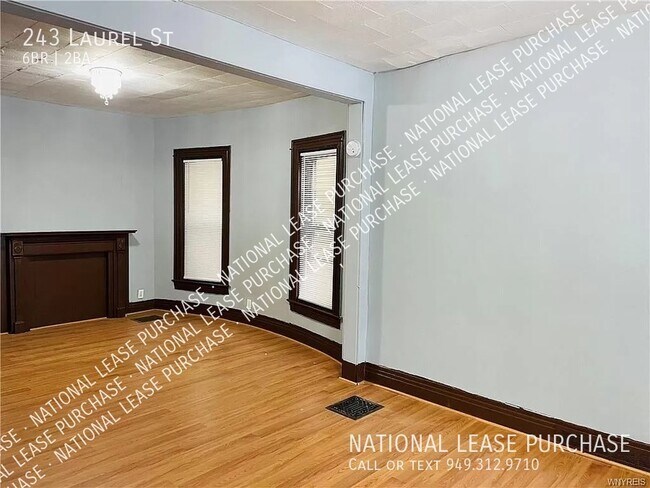 Foto del edificio - 243 Laurel St