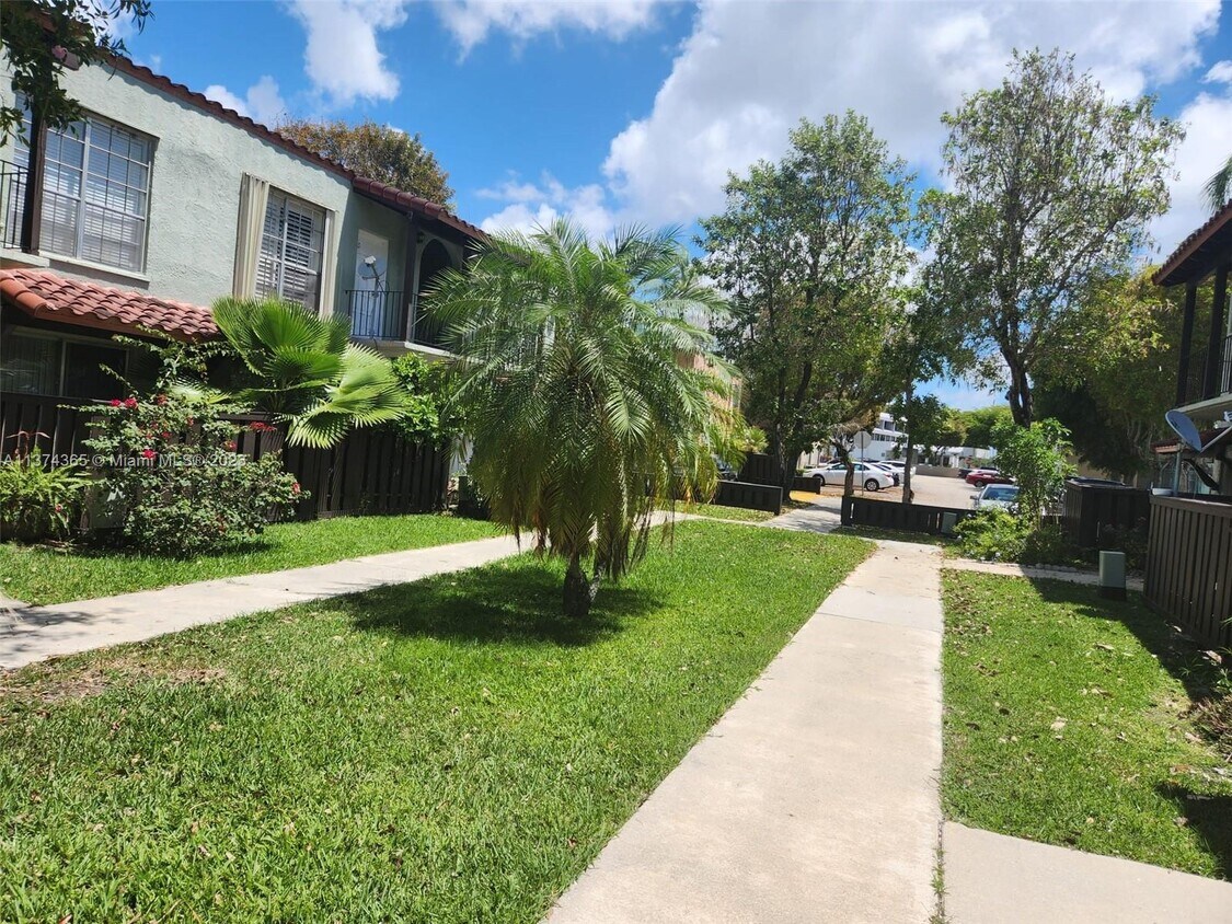 10790 N Kendall Dr Unit C16, Miami, FL 33176 Apartment for Rent in