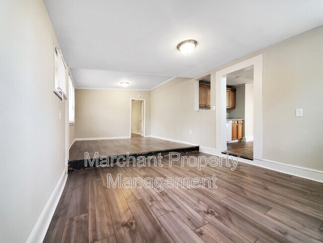 Foto del edificio - 7 Hillside Ln