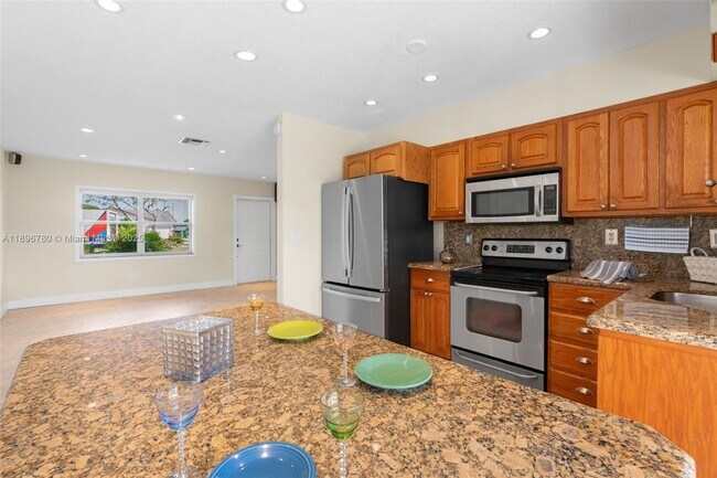 Foto del edificio - 7305 NW 95th Way