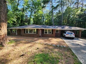 Building Photo - 2294 Clairmont Rd