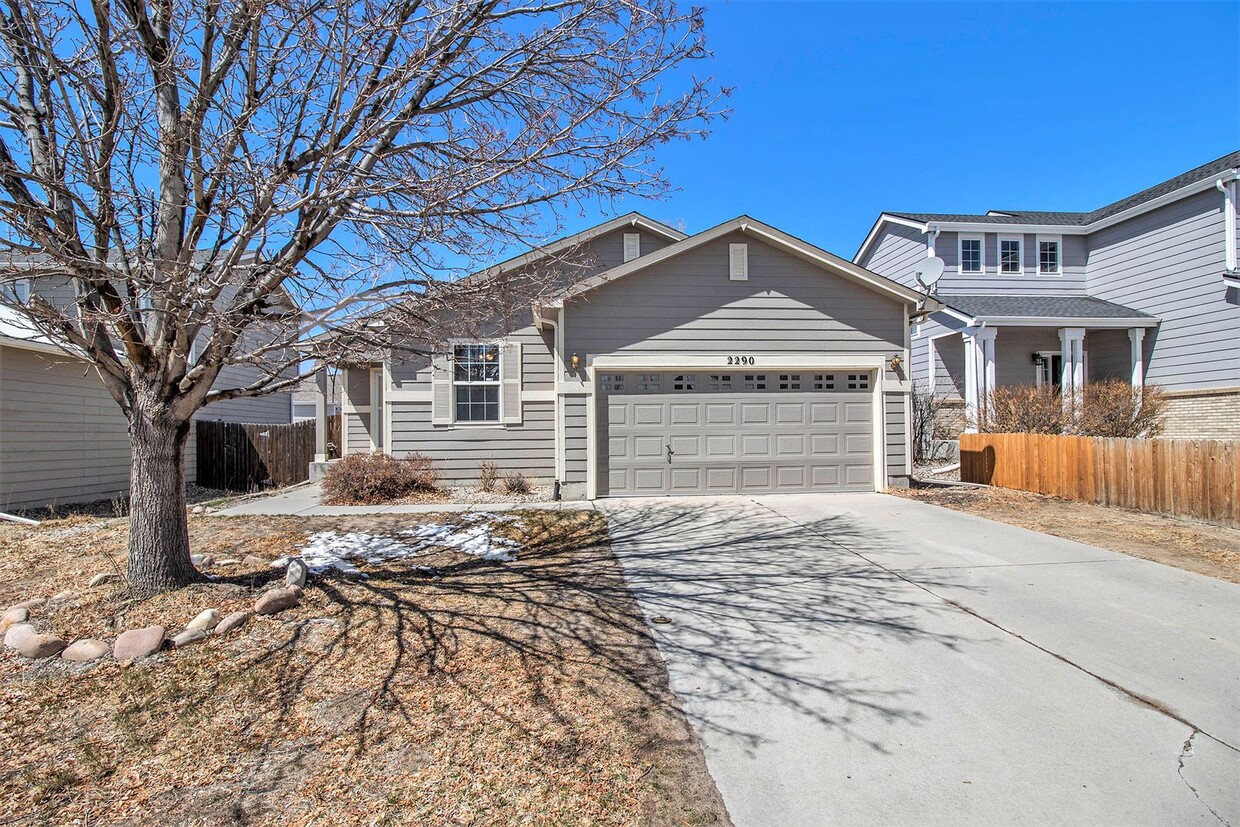 Primary Photo - 3 bedroom home in Claremont Ranch