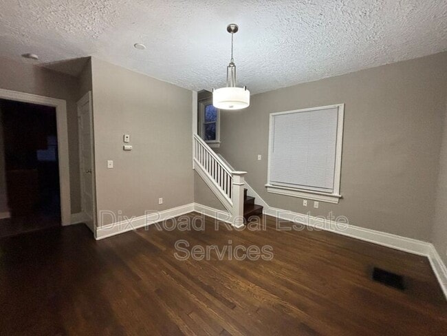 Foto del edificio - 1025 Richmond Ave