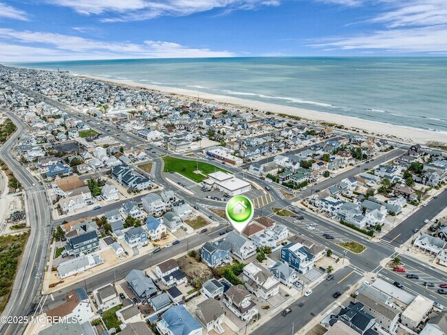 Foto del edificio - 111 7th Ave