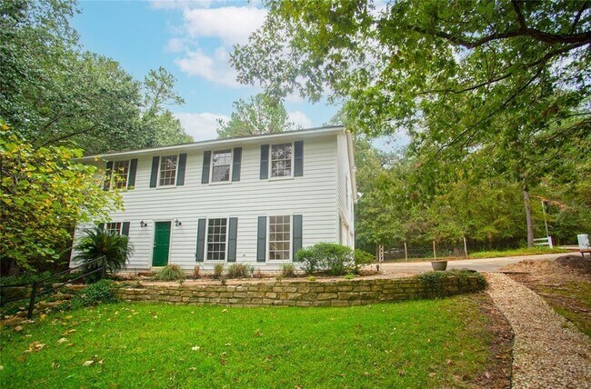 Foto del edificio - 1 Lake Forest Ct
