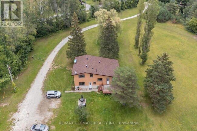 Photo du bâtiment - 321 Warrington Rd