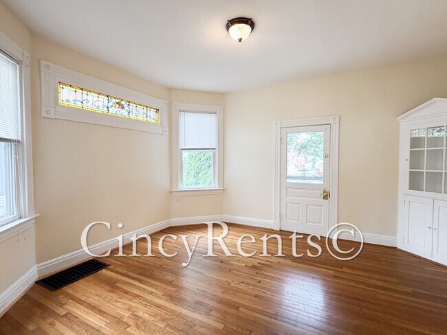 Foto del edificio - 3519 Shaw Ave