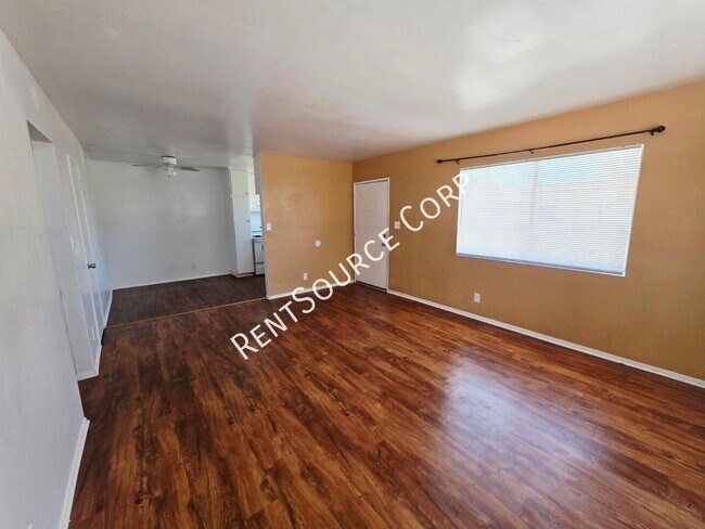 Building Photo - 38616 Larkin Ave