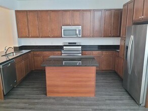 Building Photo - 2578 SW 119th Way