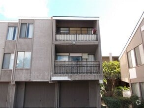 Building Photo - 3505 Angelucci St