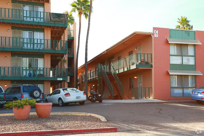 Building Photo - Royal ElCon Apartments