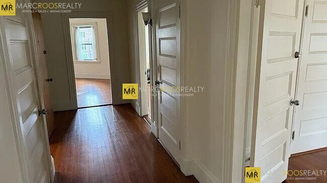 Foto del edificio - 923 Beacon St