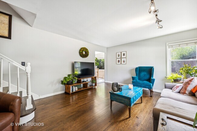 Foto del edificio - 4247 Harvey Ave