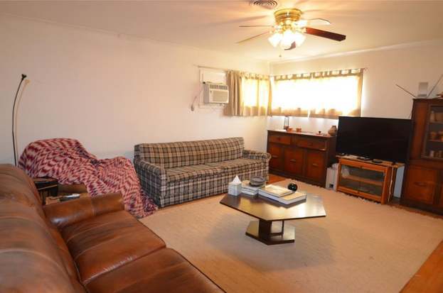 Foto del edificio - 6738 Hendon Ln